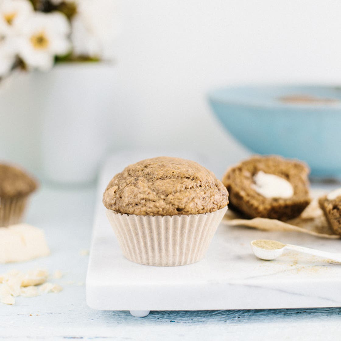muffins aux lentilles vertes, thé vert & chocolat blanc
