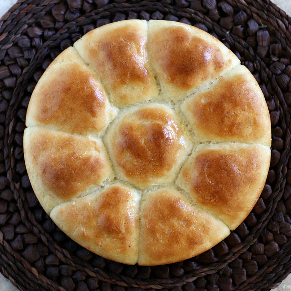 Gluten-free Pull-Apart Dinner Rolls