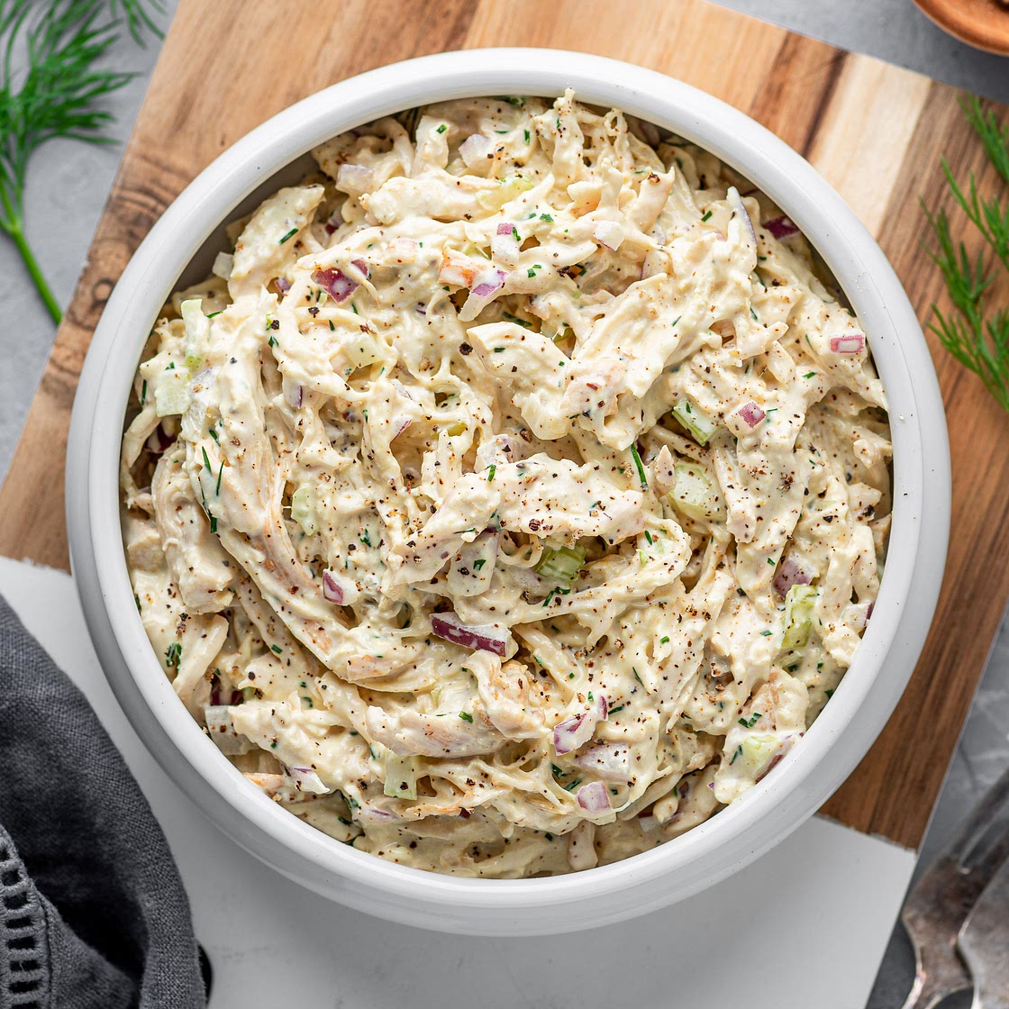 Creamy Keto Chicken Salad {1 Net Carb!}