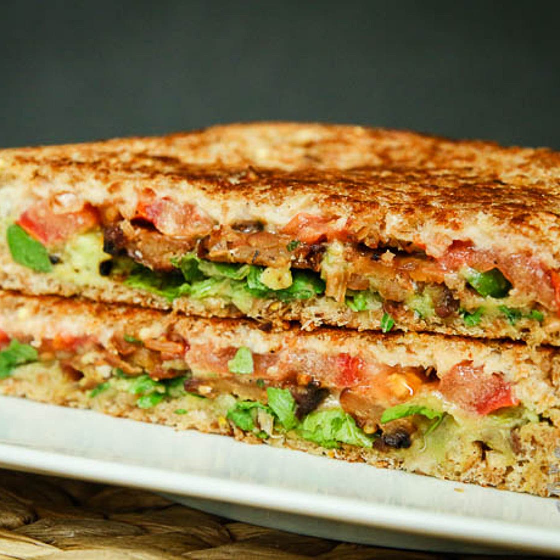 Crispy Tempeh Arugula Sandwich with Garlic Truffle Aioli