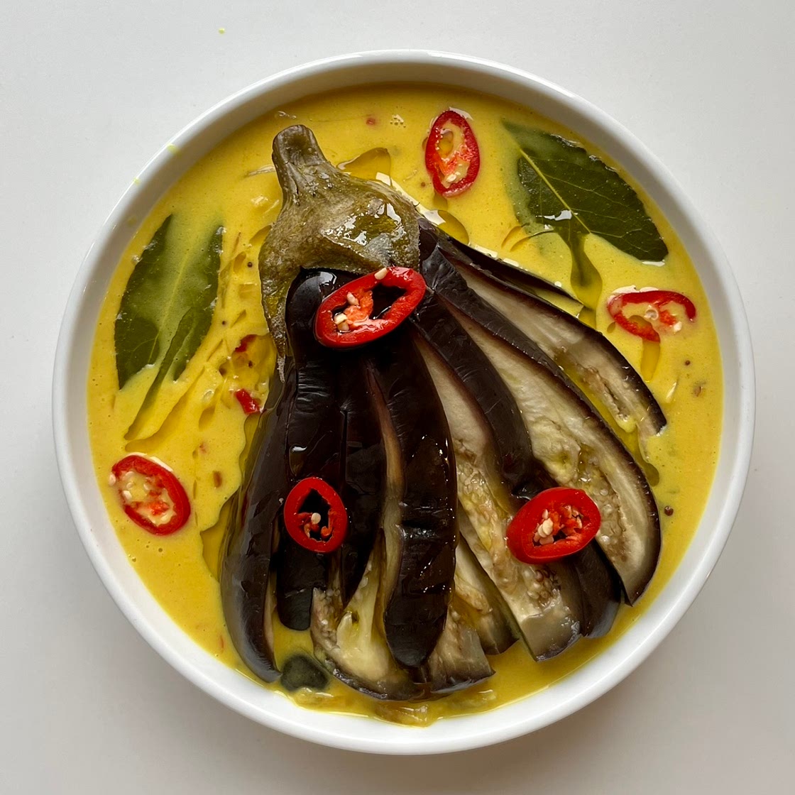 Aubergine Moilee