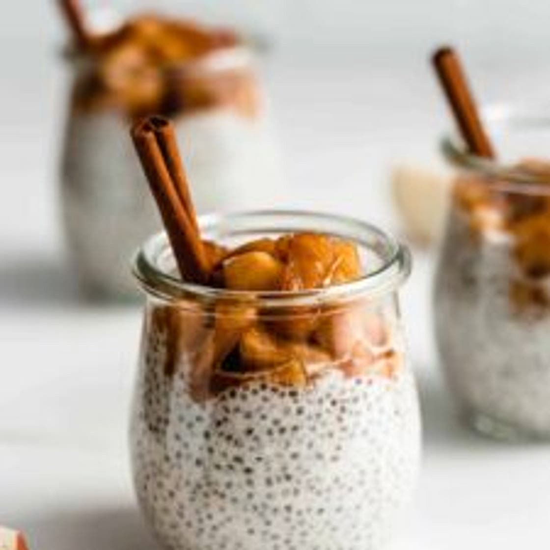 Cinnamon Apple Pie Chia Pudding