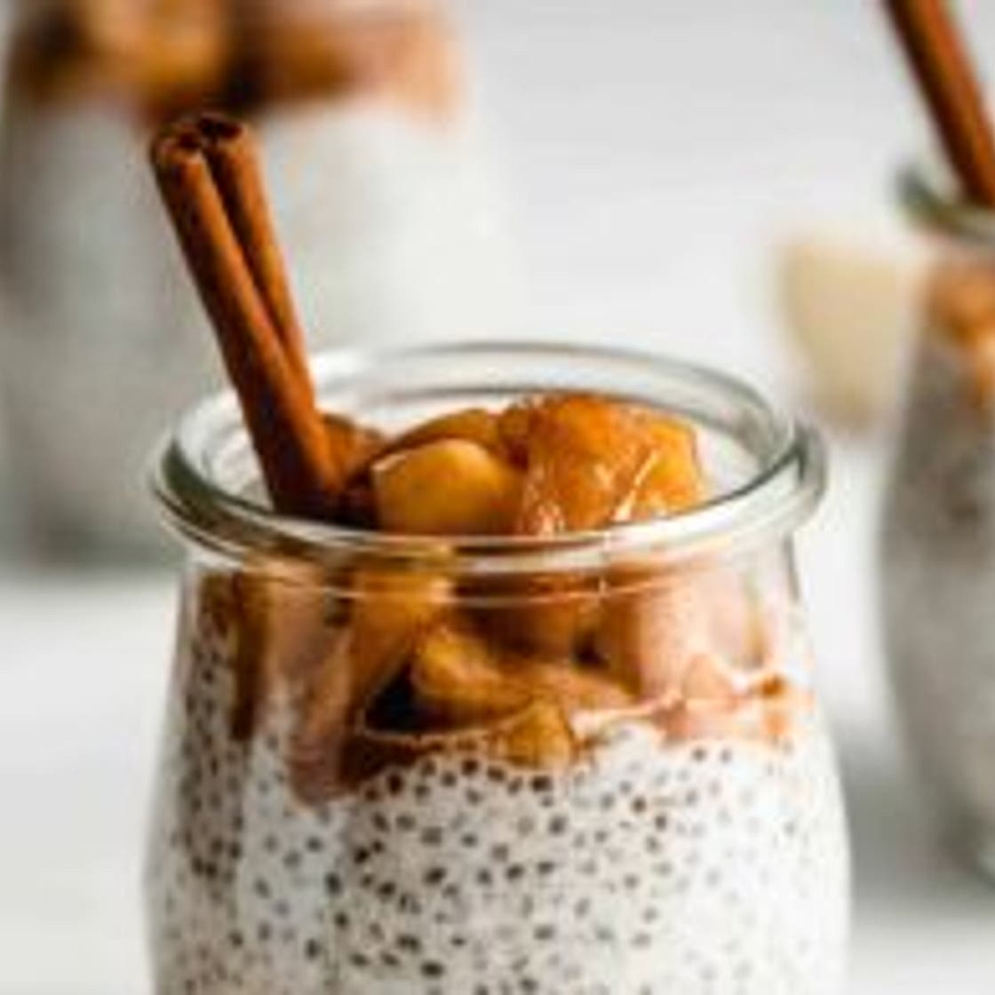 Cinnamon Apple Pie Chia Pudding