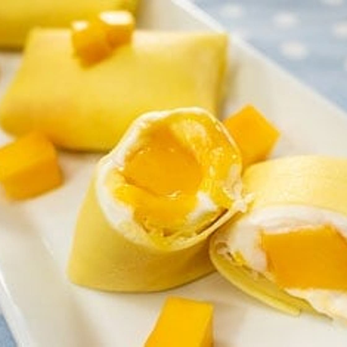 Hong Kong Mango Pancake (Dim Sum Dessert Recipe)