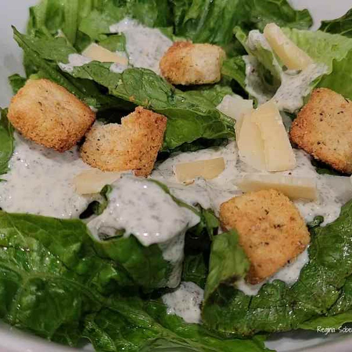 Easy Homemade Buttermilk Ranch Dressing