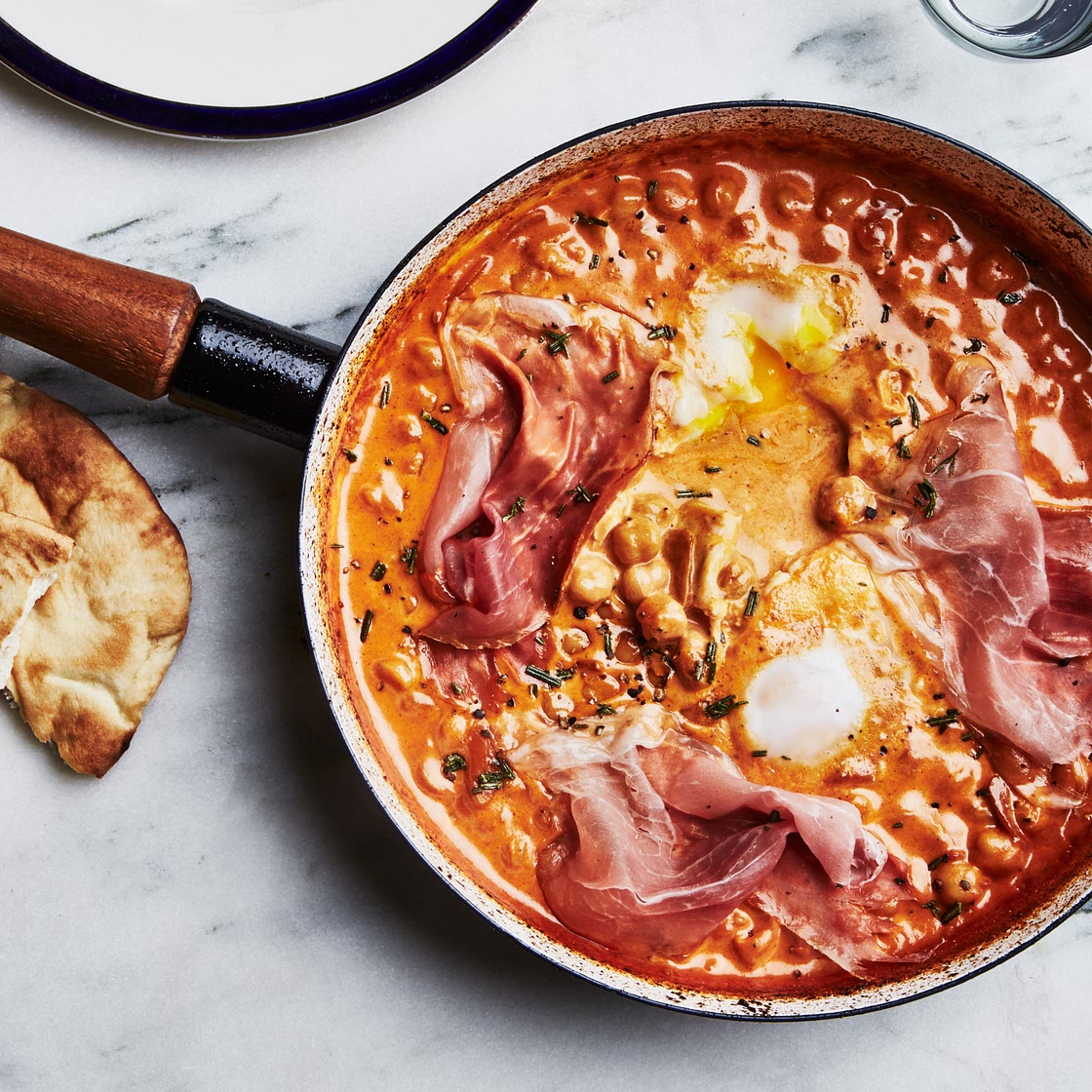 One-Skillet Creamy Chickpeas and Prosciutto