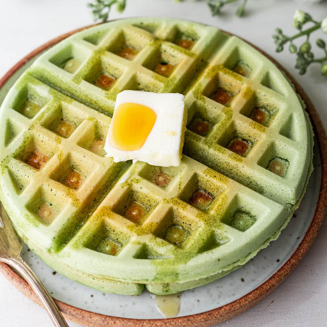 Pandan Waffles (made with pandan leaves)