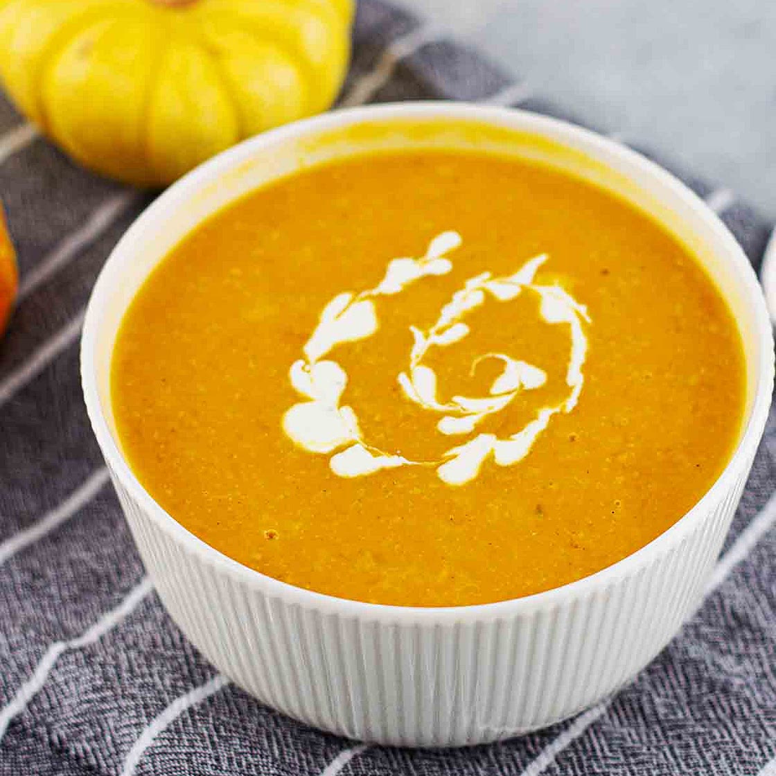 Creamy Vegetable Soup Recipe (Vegan/Low-Carb/Keto)