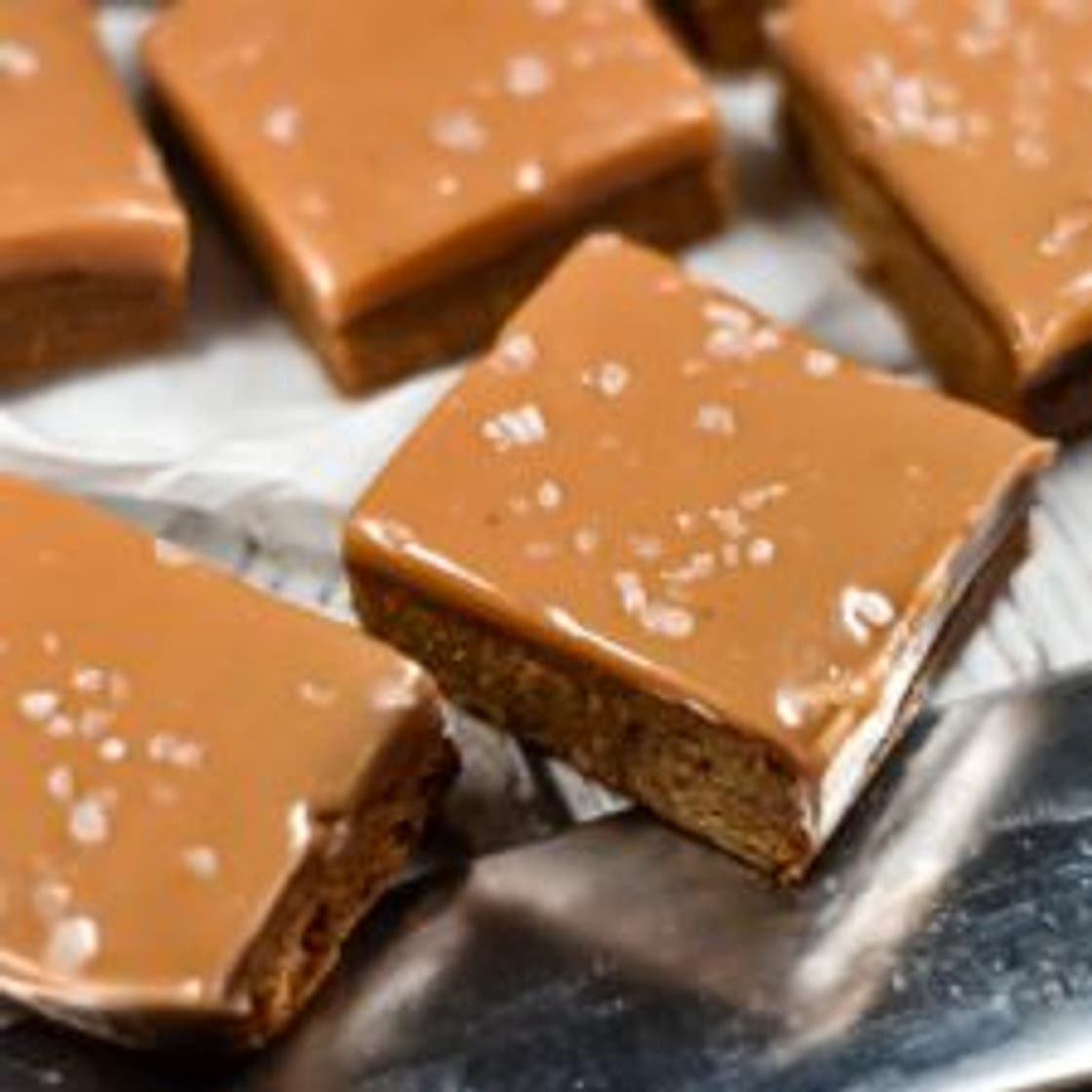 Salted Caramel Blondies
