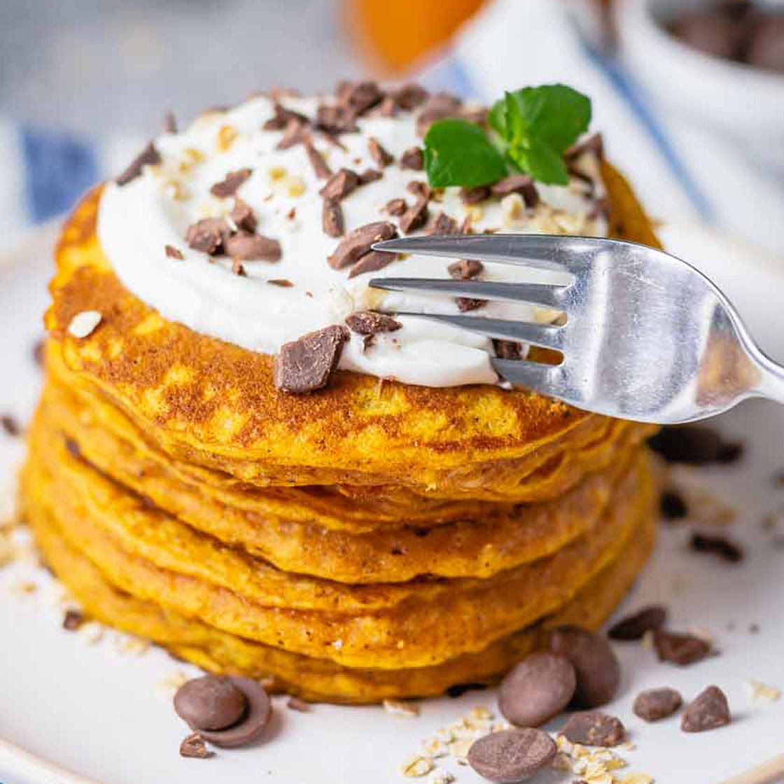 Fluffy & Healthy Pumpkin Pancakes (Gluten Free)
