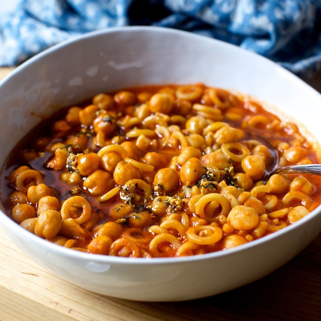 Quick Pasta and Chickpeas / Pasta e Ceci