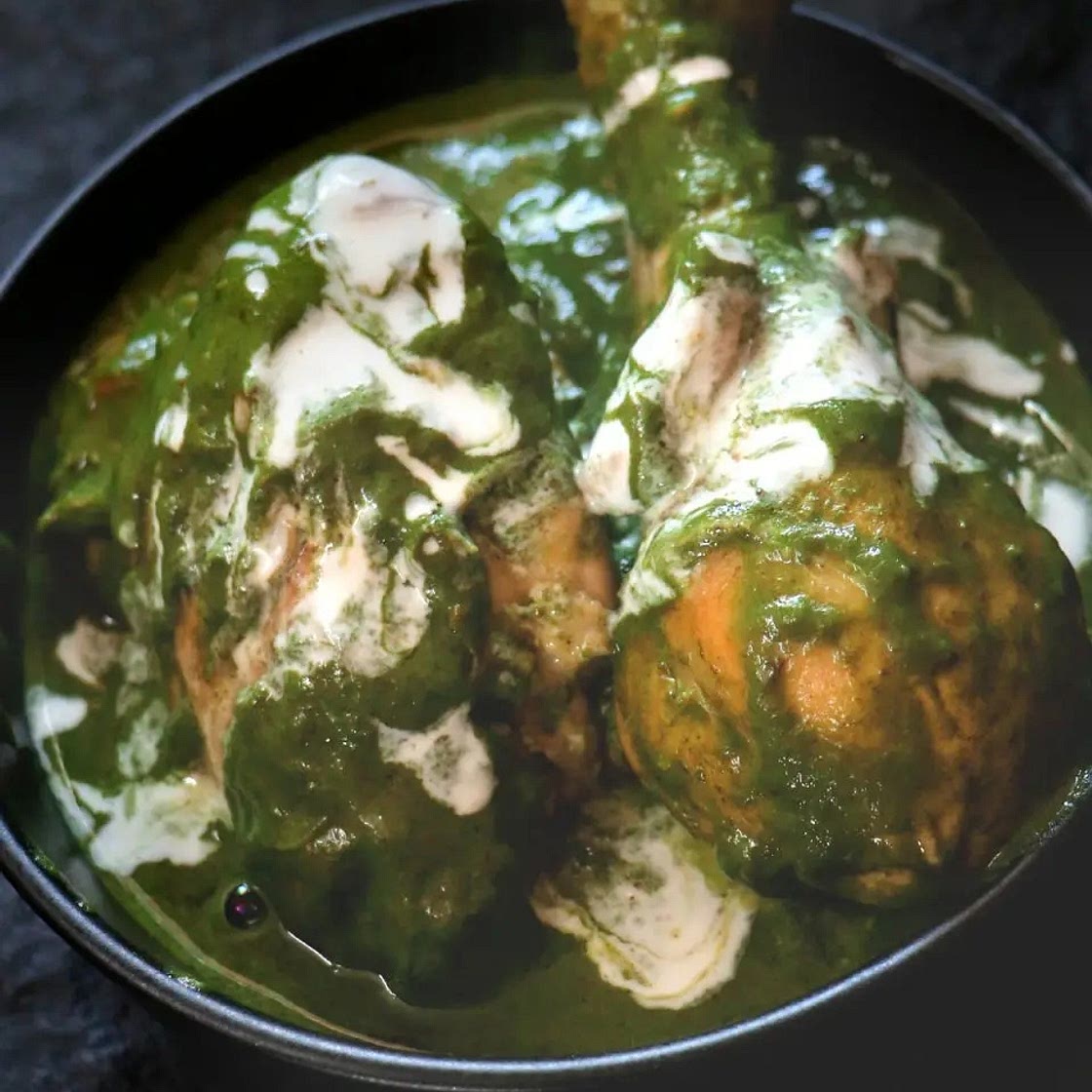5 Ingredient Spinach Chicken (Chicken Saagwala)