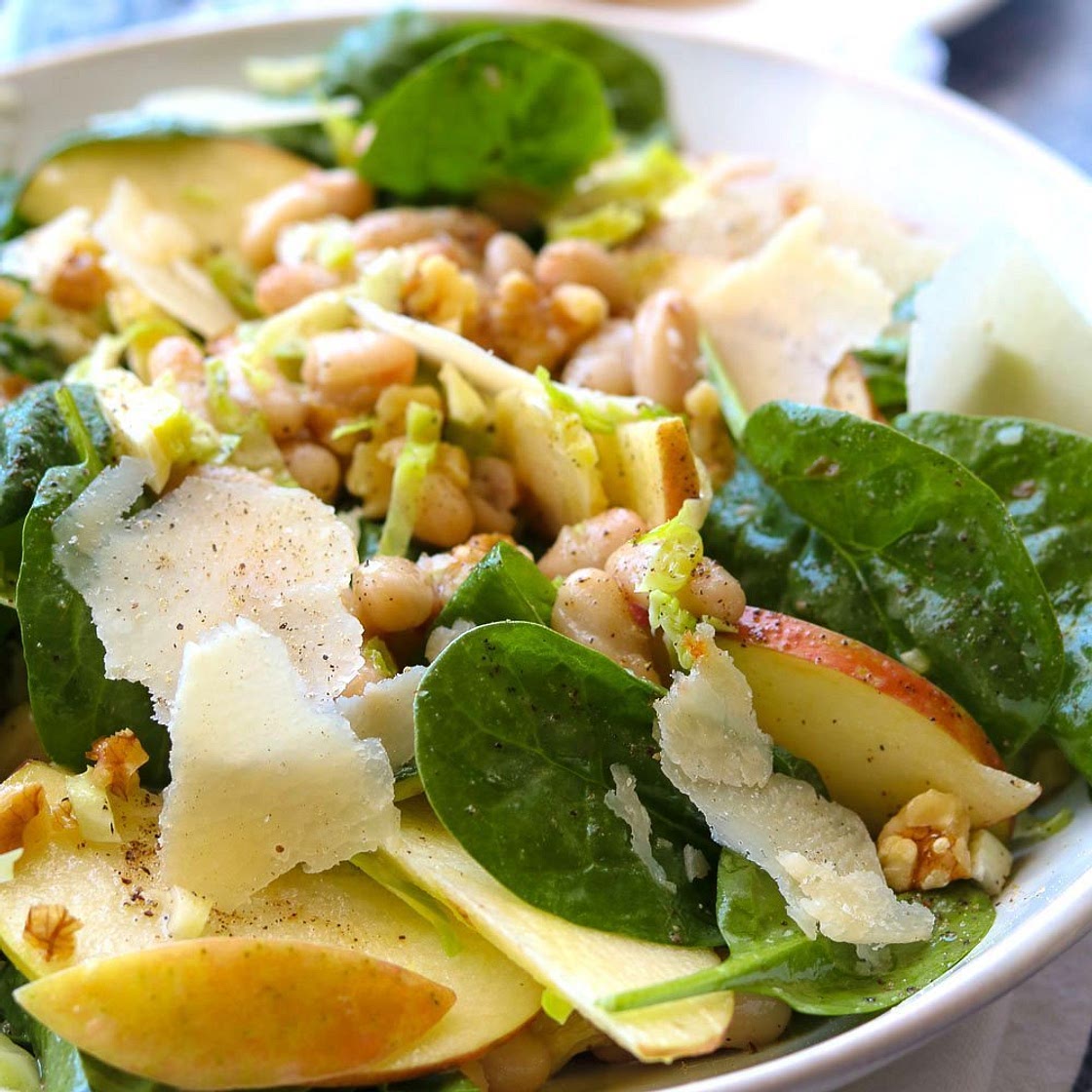 Apple Spinach White Bean Salad