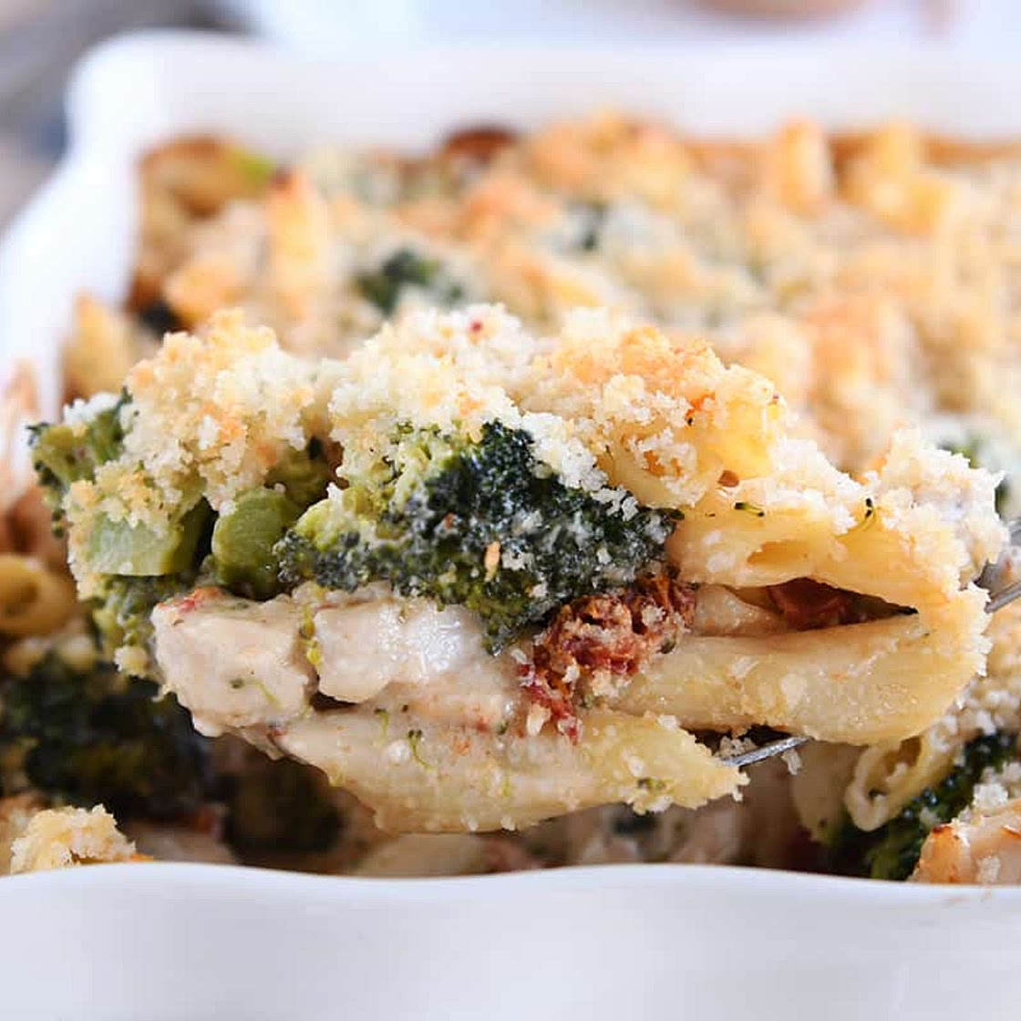 Baked Penne with Chicken, Broccoli and Smoked Mozzarella
