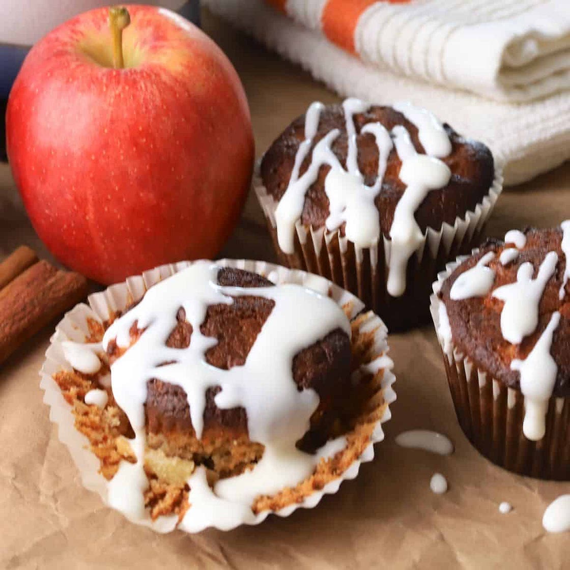 Low Carb Apple Cinnamon Muffins