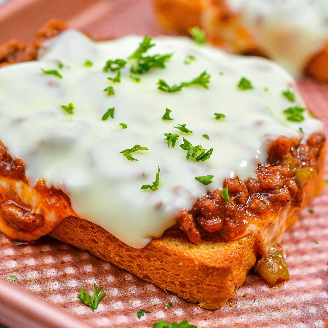 Texas Toast Sloppy Joe's