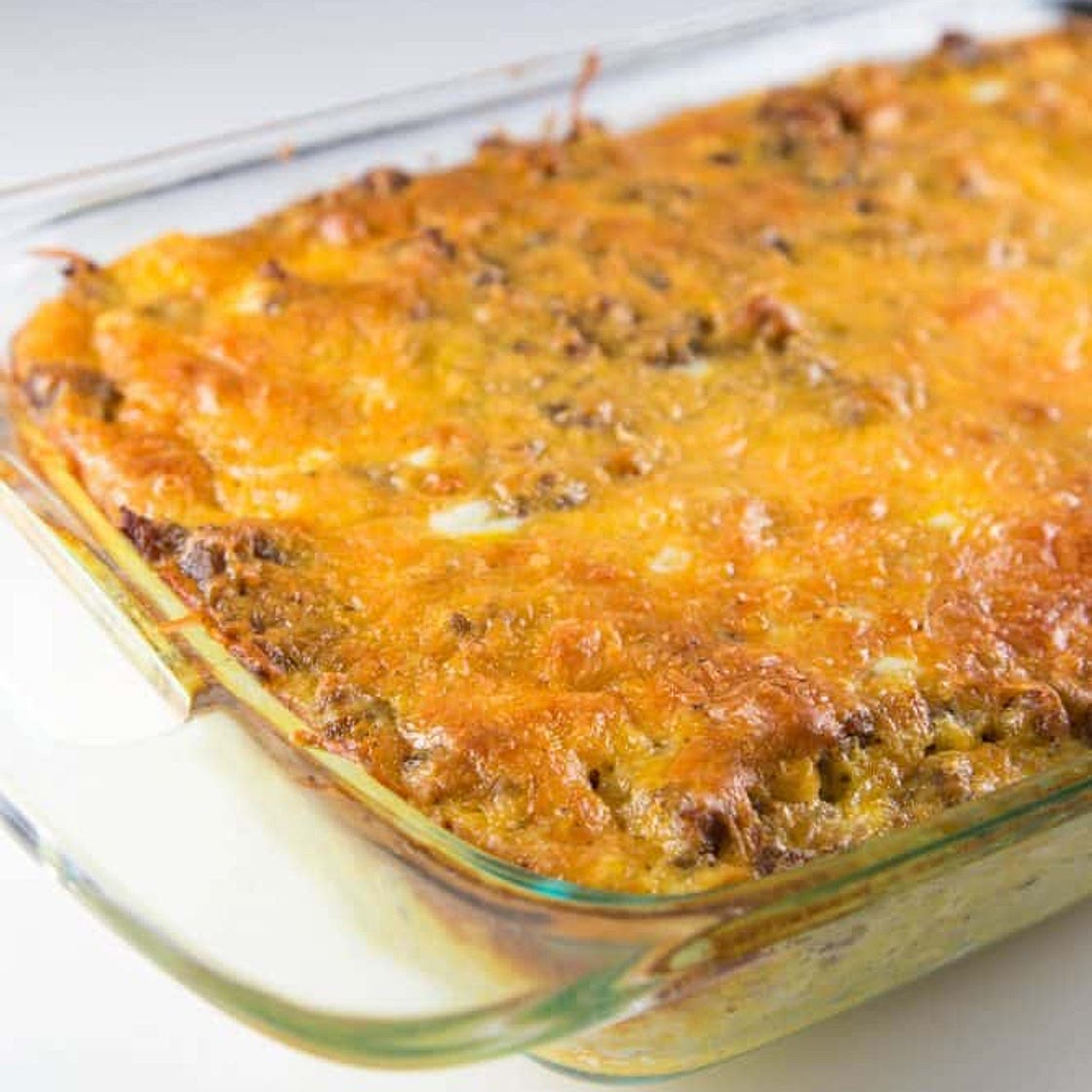 Overnight Cheesy Sausage and Hashbrown Breakfast Casserole Recipe