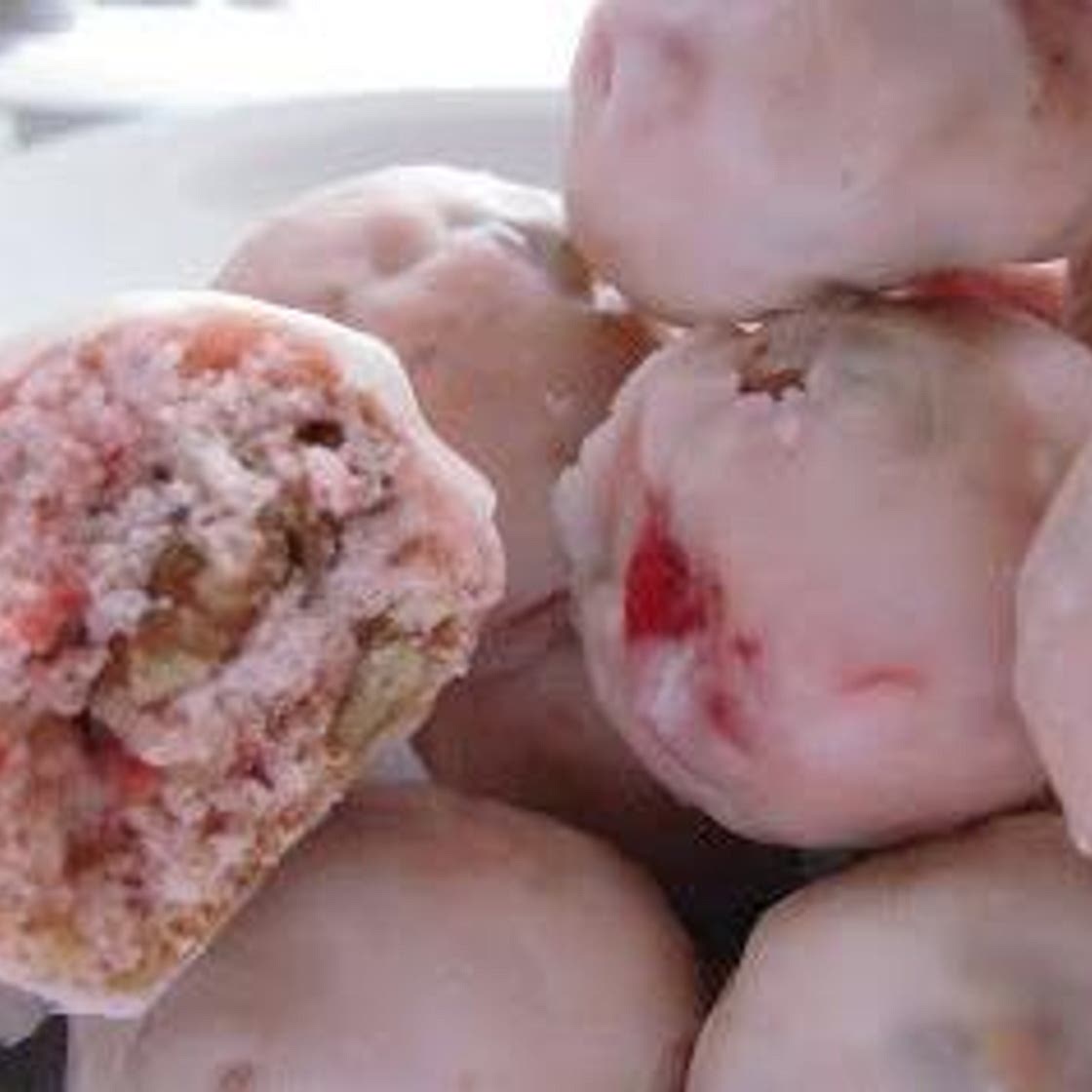 Merry Christmas Frosted Snowballs