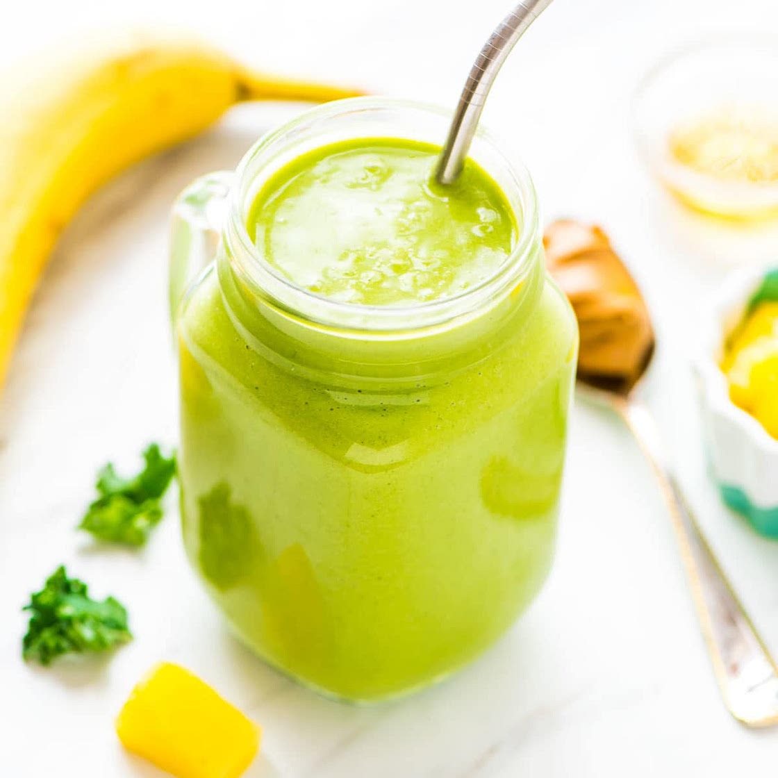 Kale Pineapple Smoothie
