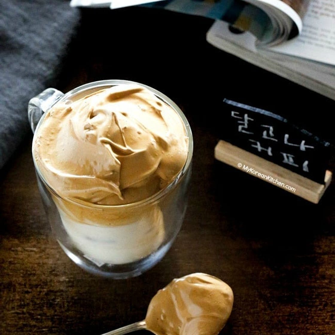 Dalgona Coffee (Korean Whipped Coffee)