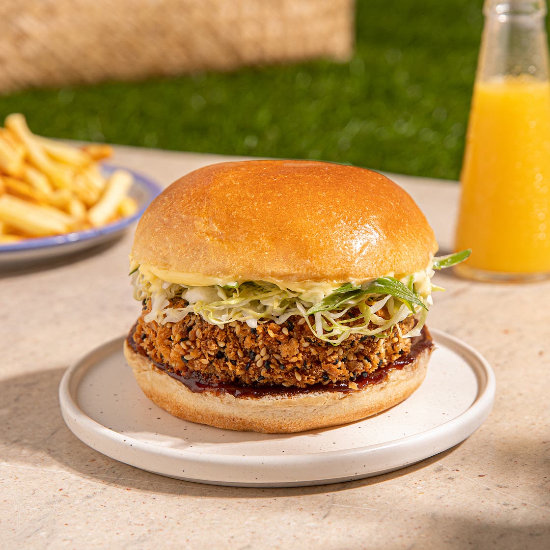 Auberginen-Burger nach japanischer Art