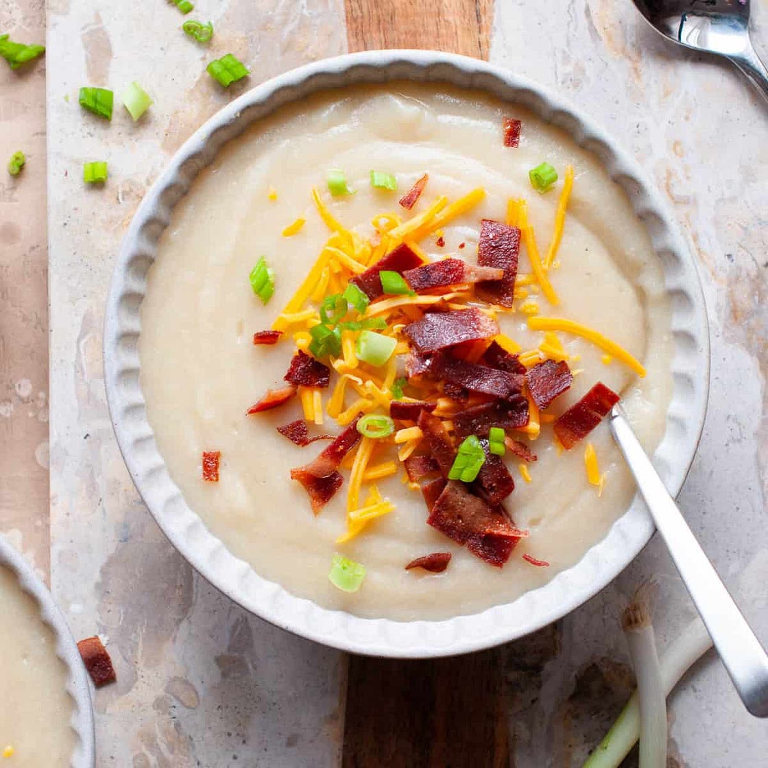 Baked Potato Cauliflower Soup