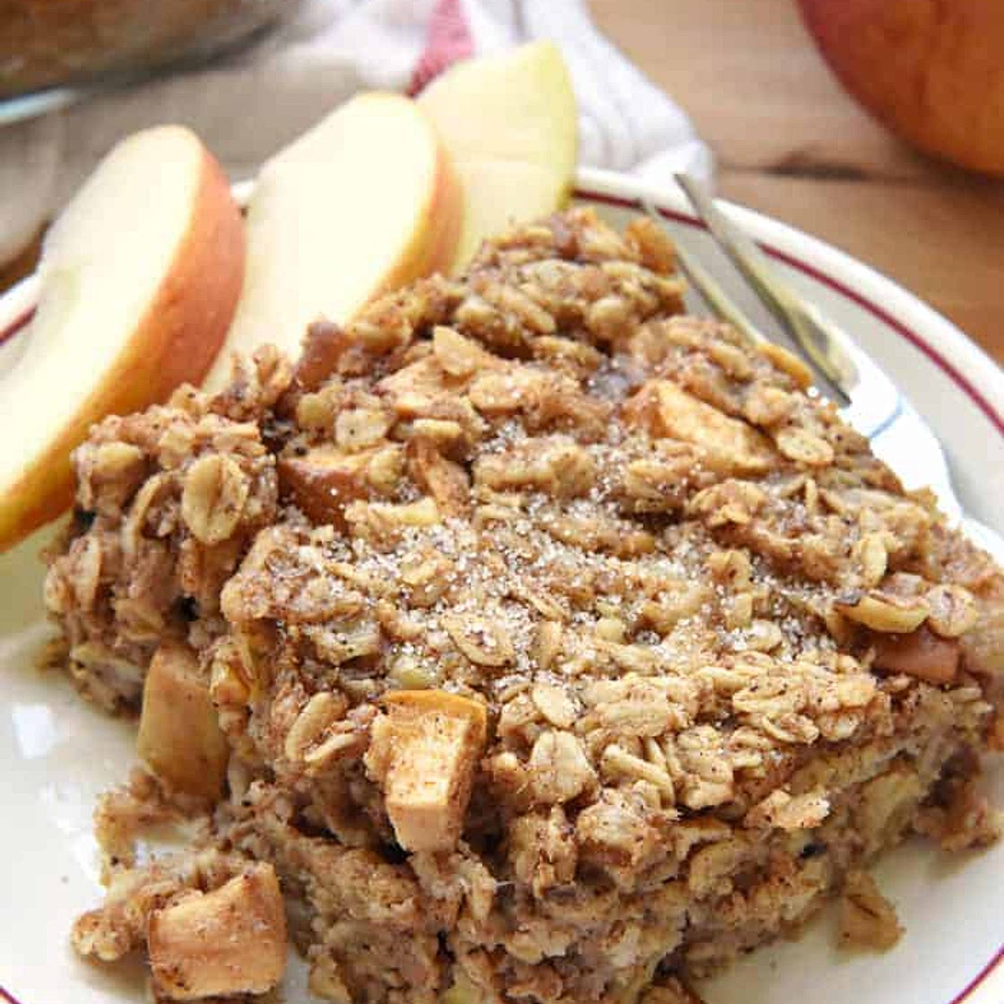 Baked Apple Oatmeal