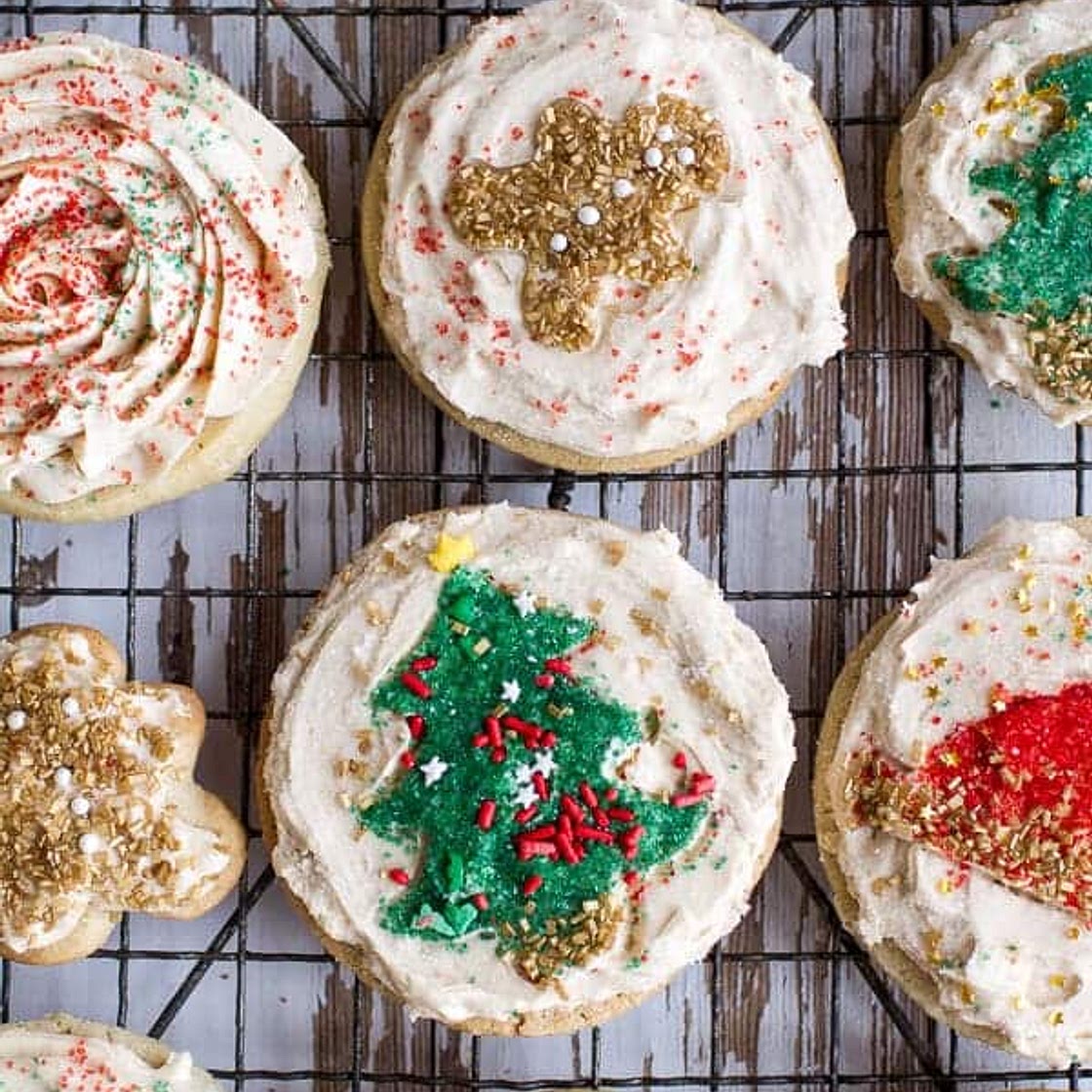 Easy Slice ‘n’ Bake Vanilla Bean Christmas Sugar Cookies w/Whipped Buttercream
