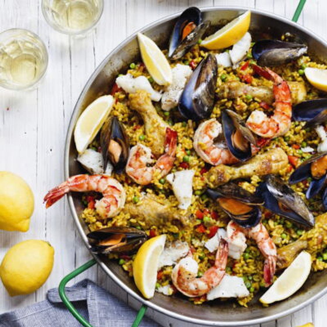 Paella facile poulet et fruits de mer
