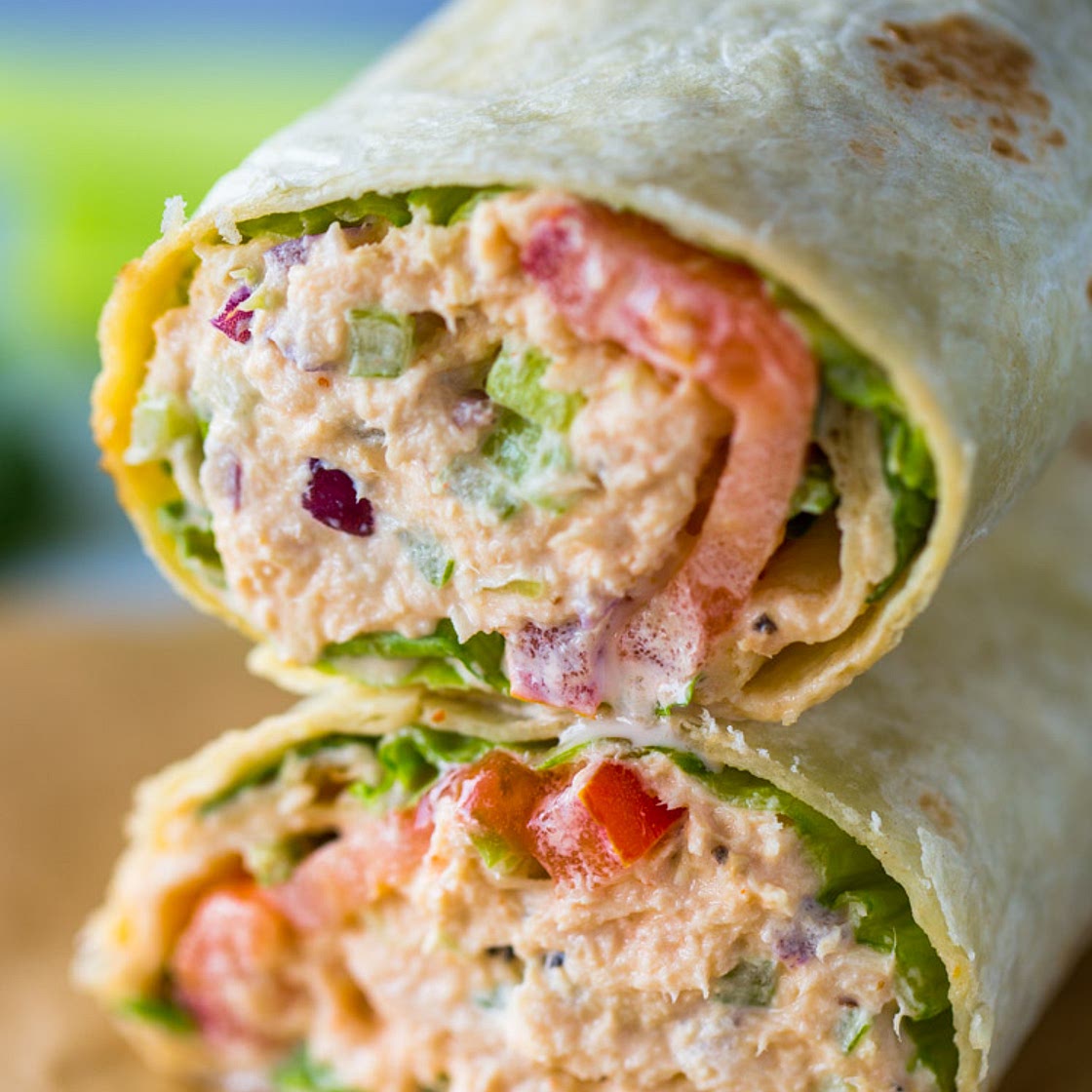 Spicy Sriracha Tuna Wraps