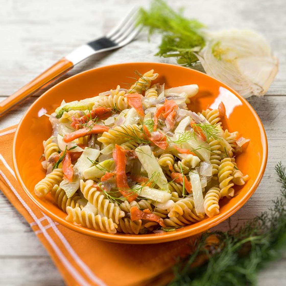 Fusilli au saumon fumé et à la ricotta