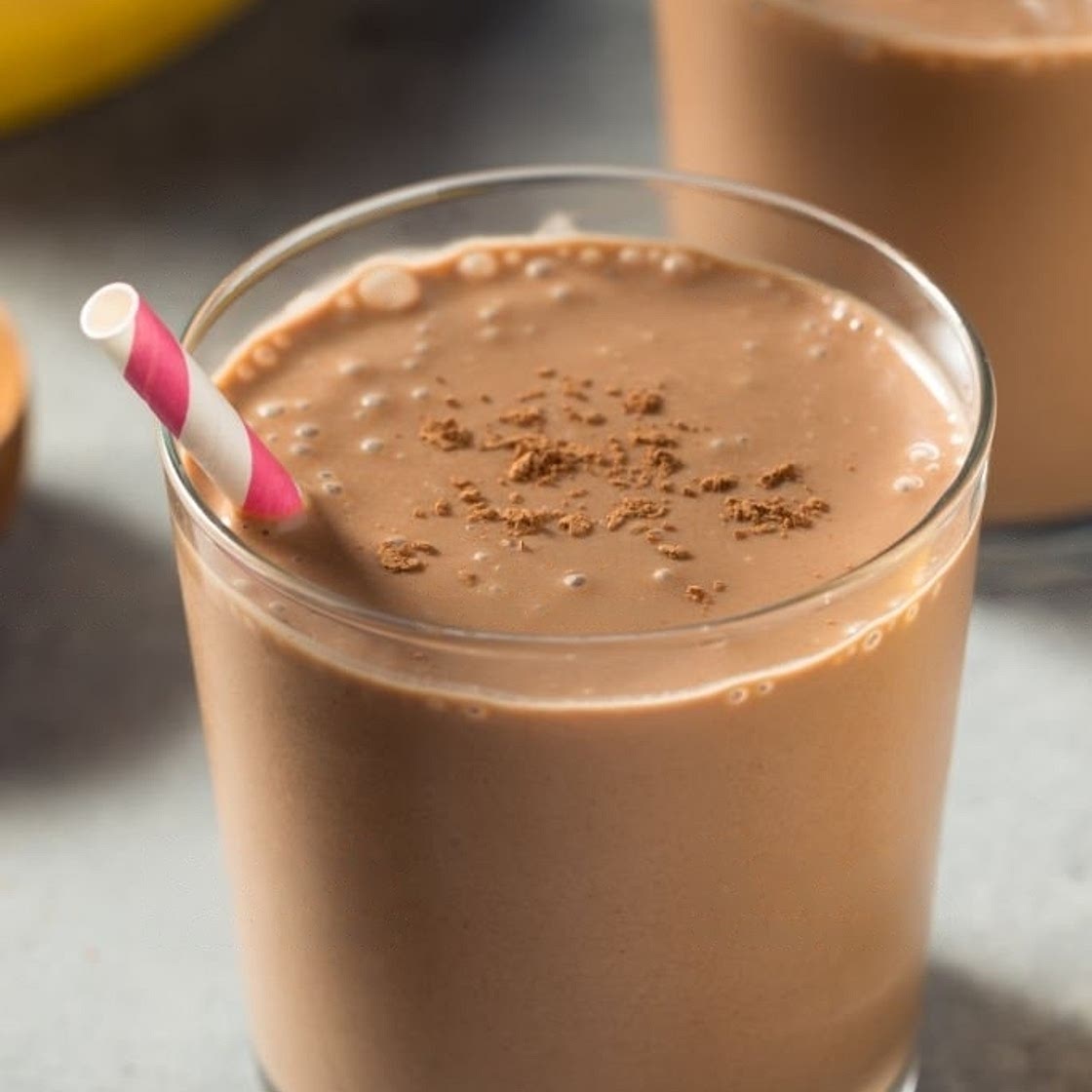 Healthy Chocolate and Peanut Butter Smoothie