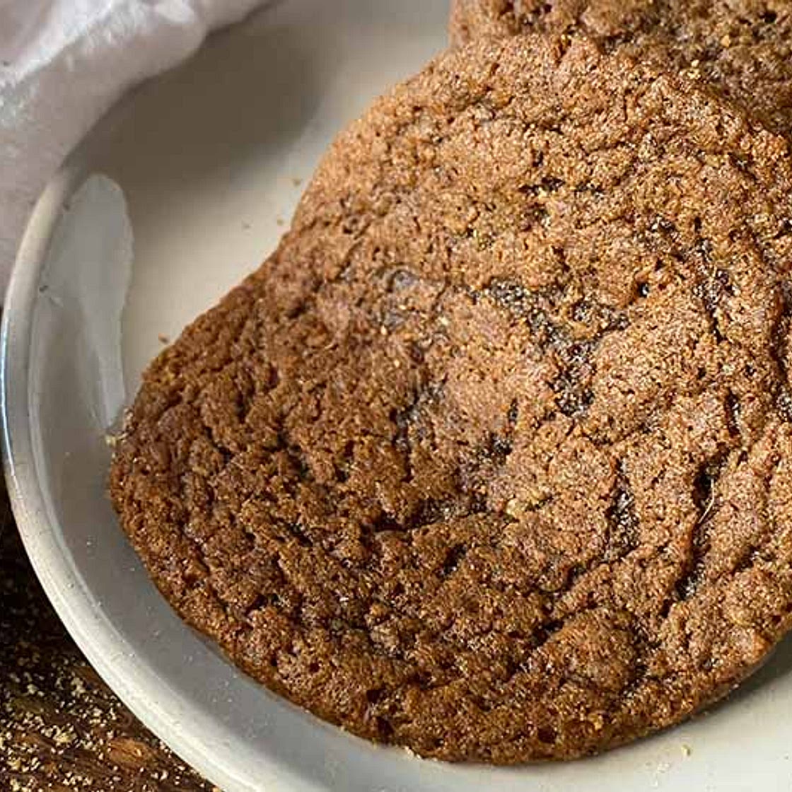 Thin and Chewy Einkorn Spice Cookies