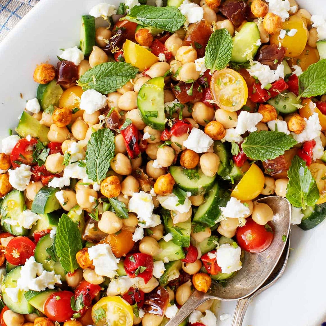 Mediterranean Chickpea Salad