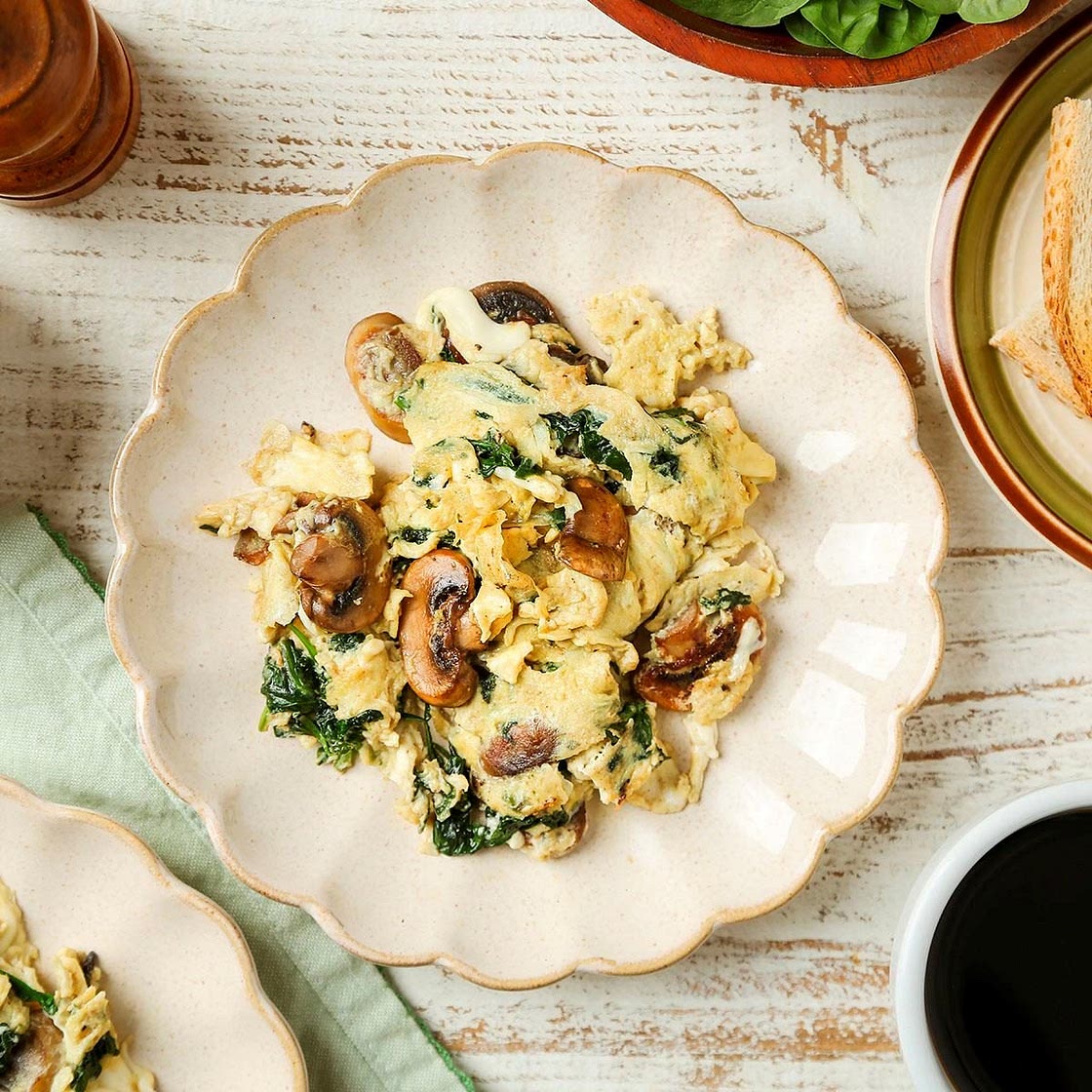 Spinach-Mushroom Scrambled Eggs