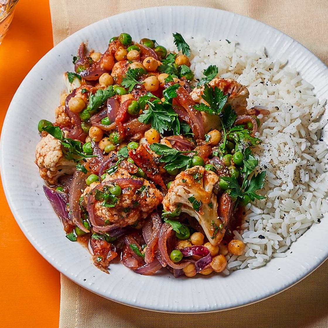 Cauliflower and chickpea stew