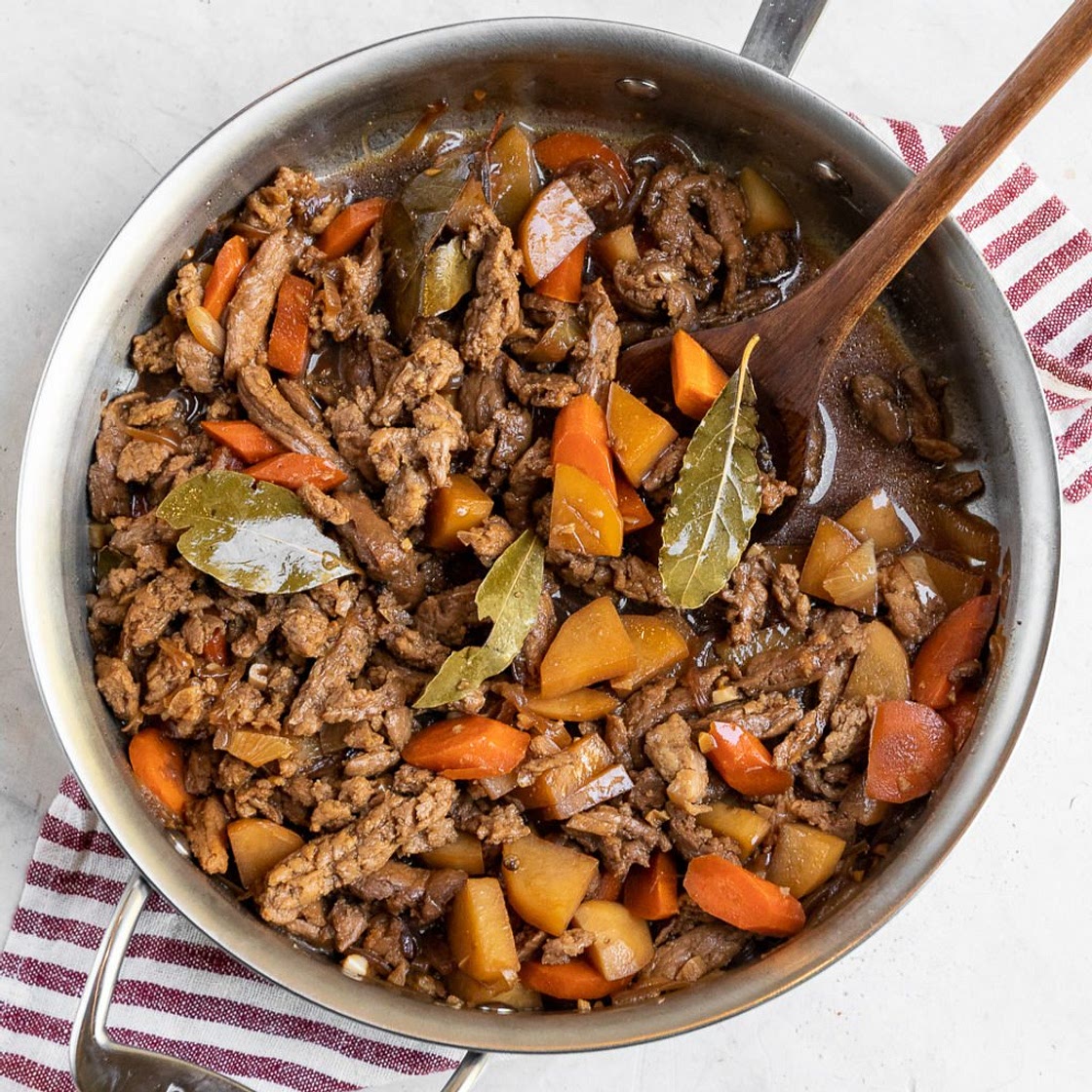 Vegan Filipino Chicken Adobo (Gluten-free)