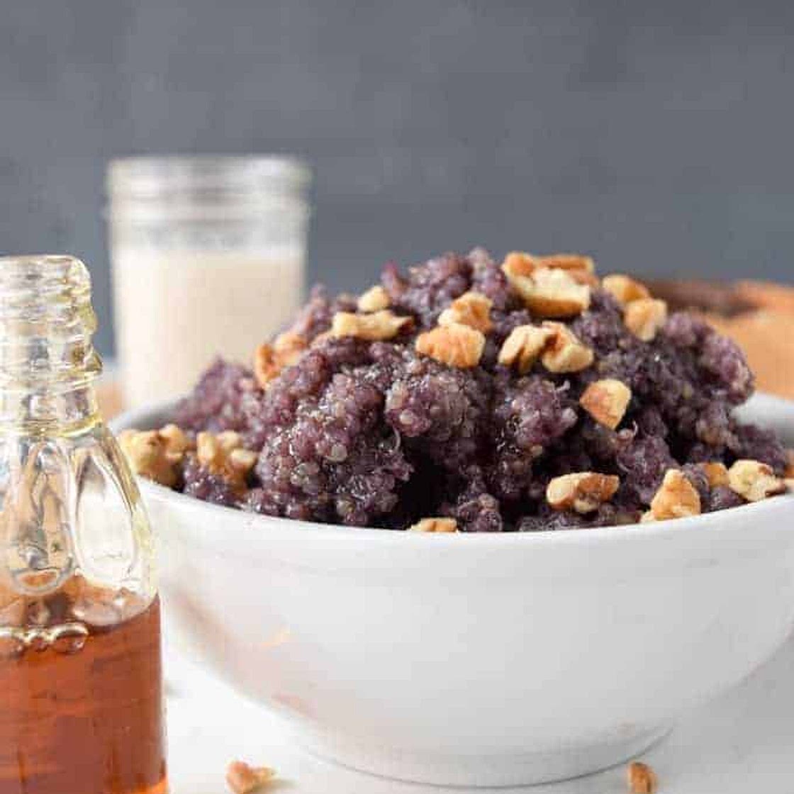 Blueberry Quinoa Breakfast Bowl