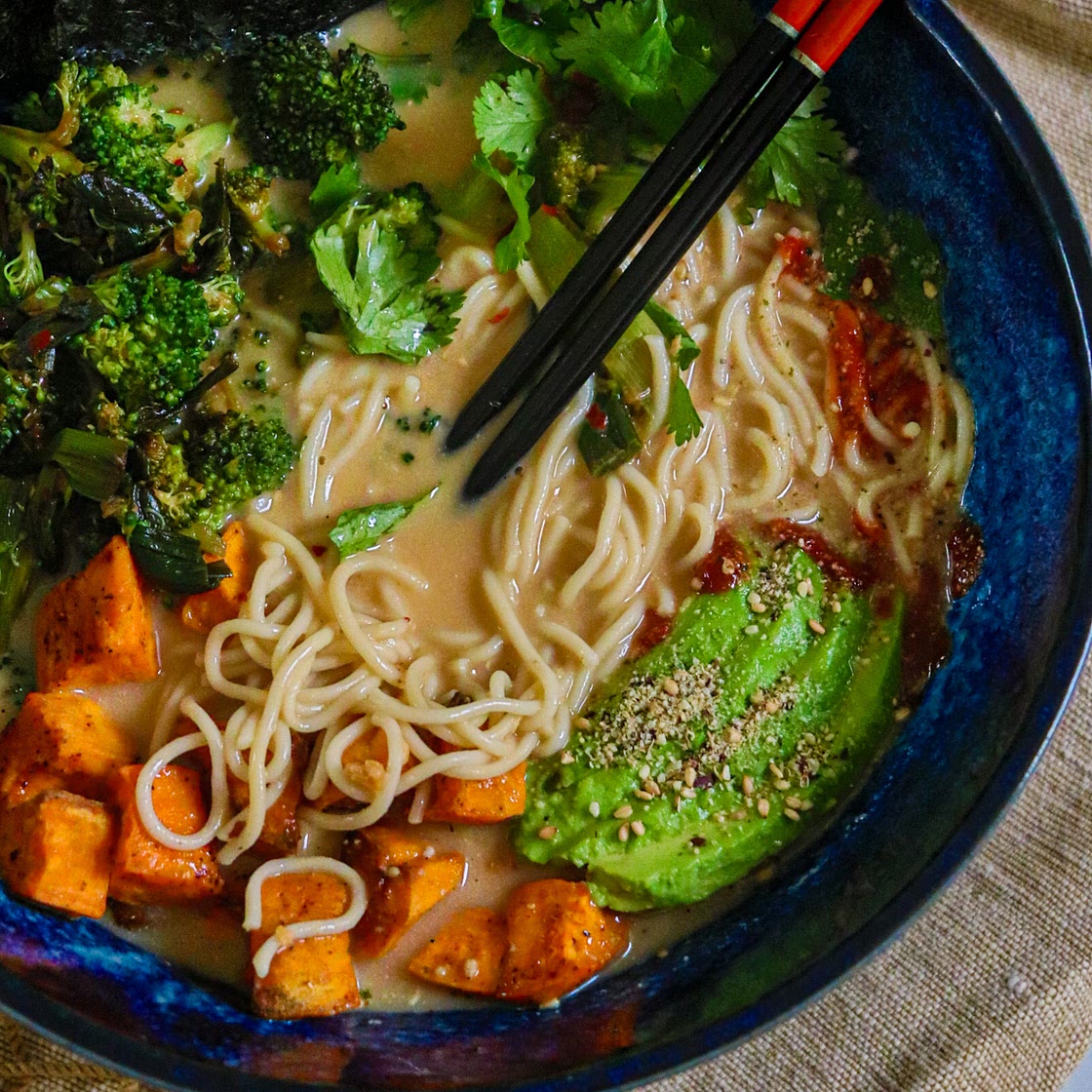 The Best Vegan Tahini-Sriracha Ramen