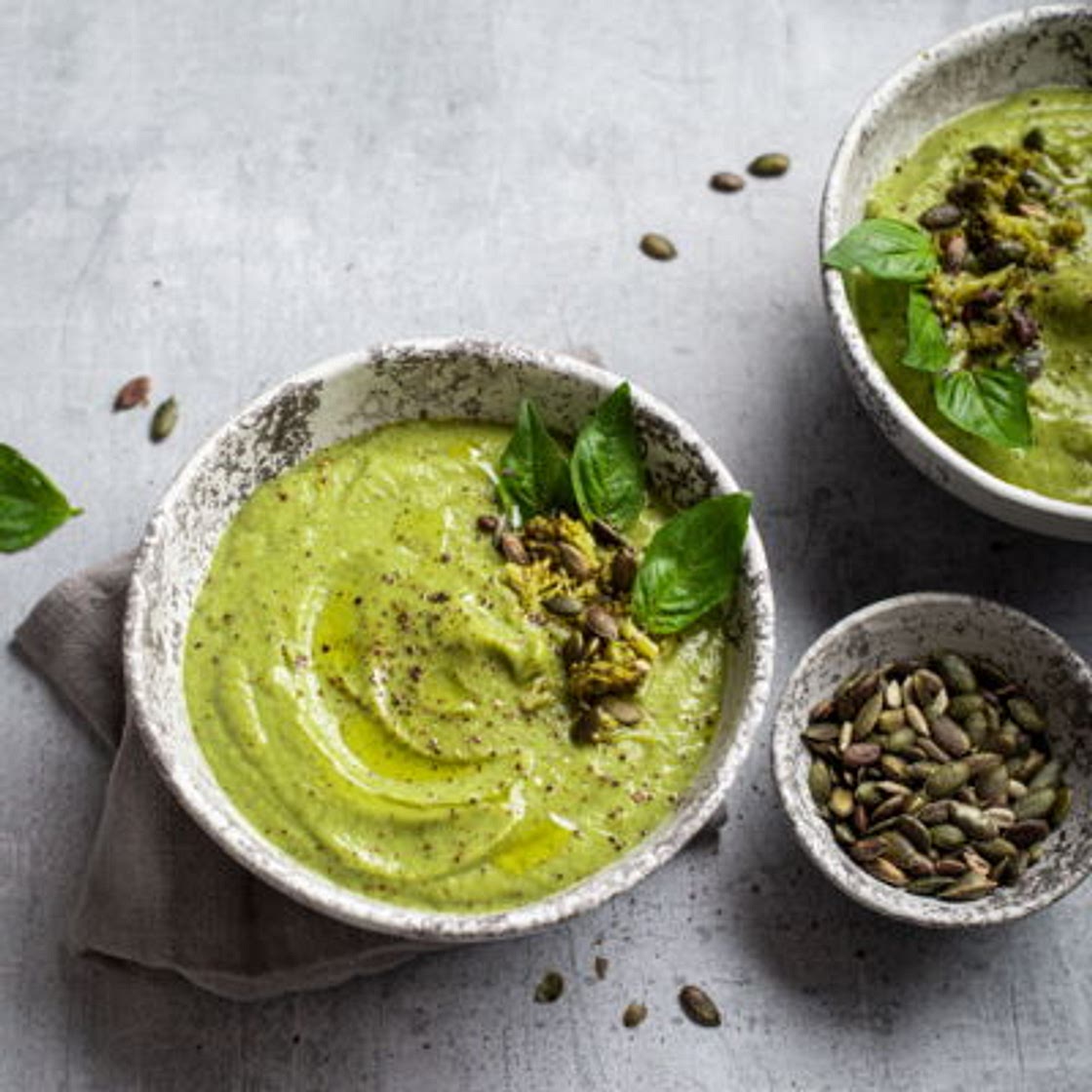 Soupe verte aux courgettes et brocolis