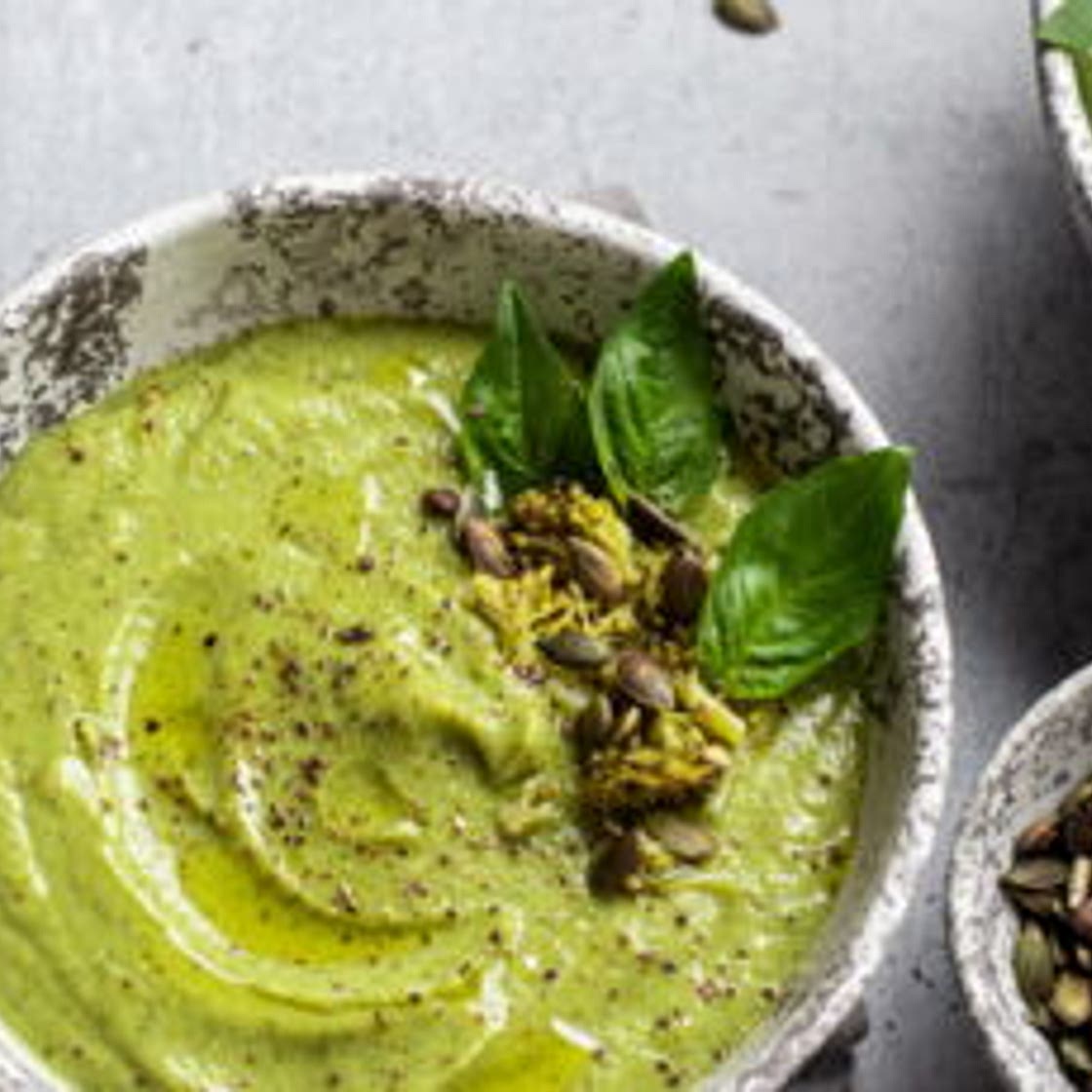 Soupe verte aux courgettes et brocolis