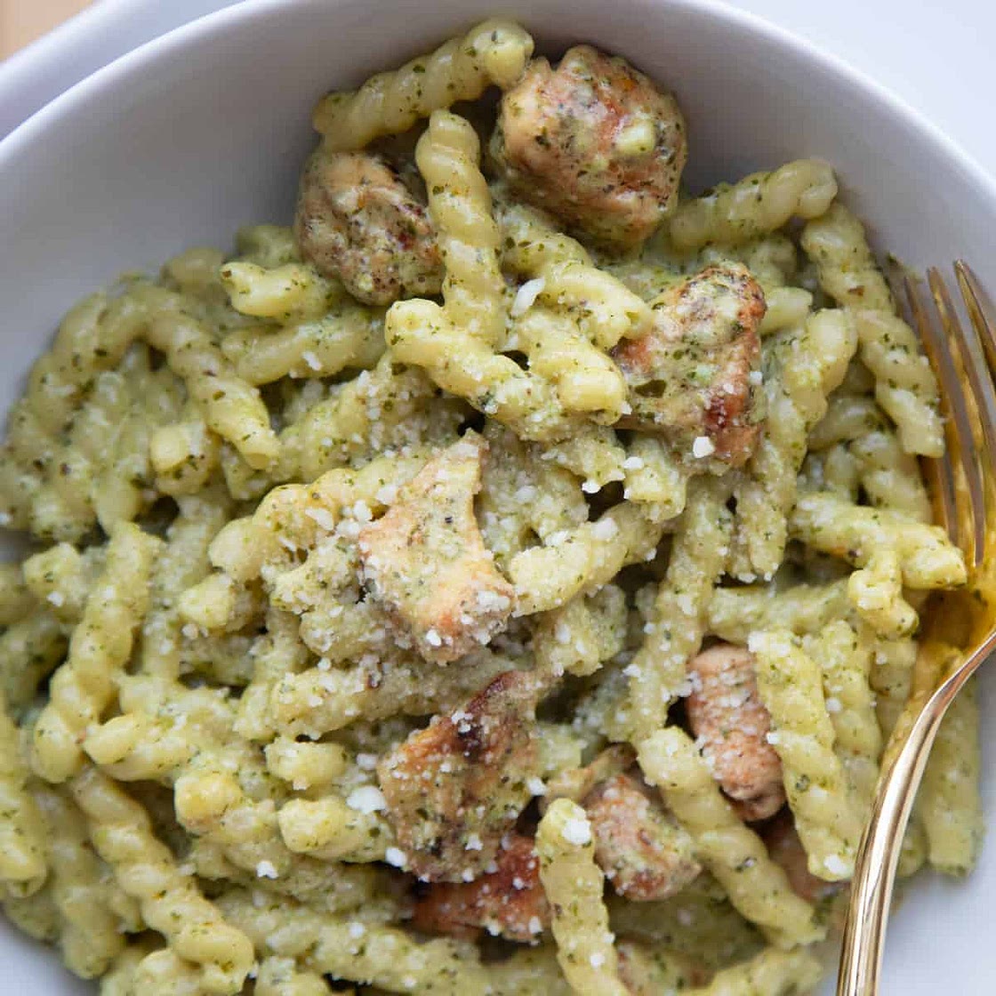 Creamy Pesto Pasta with Chicken Recipe