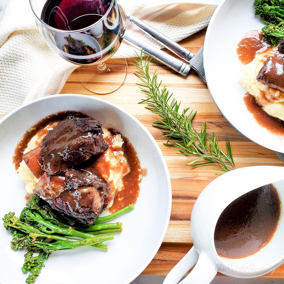Red Wine Braised Beef Short Ribs with Rosemary