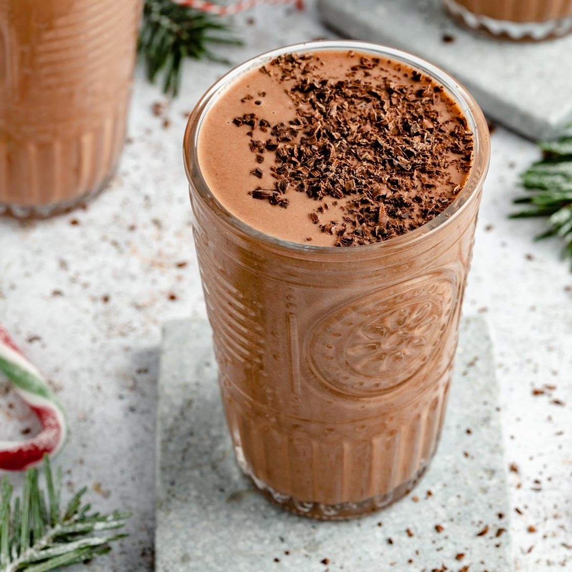 St. Nick’s Naughty & Nice Chocolate Peppermint Smoothie