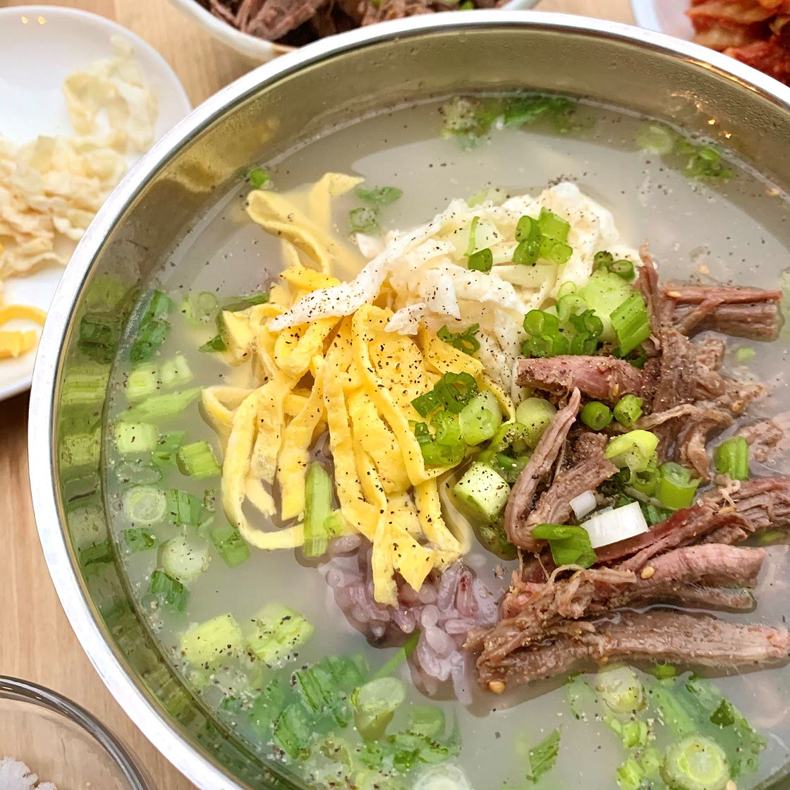 Gomtang Gold/Korean Beef Bone Soup