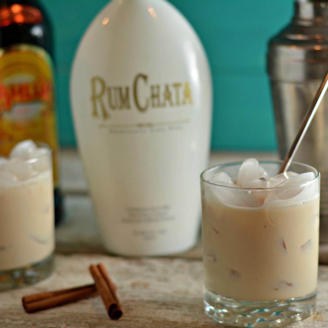 Cinnamon Roll Cocktail