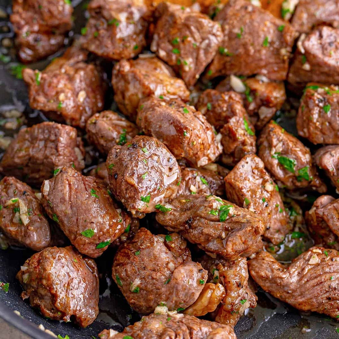 Air Fryer Garlic Butter Steak Bites