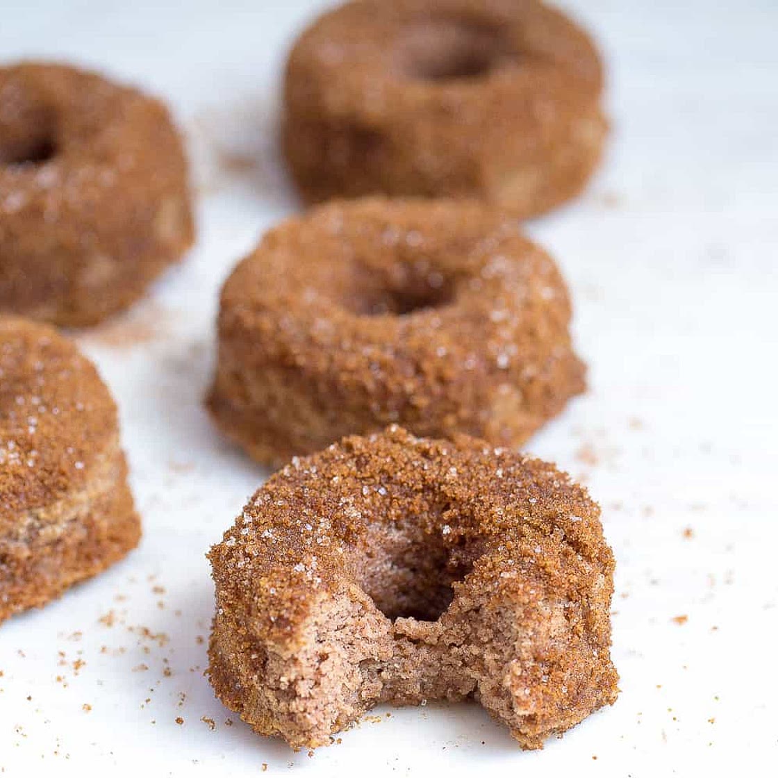 Paleo Apple Cinnamon Donuts