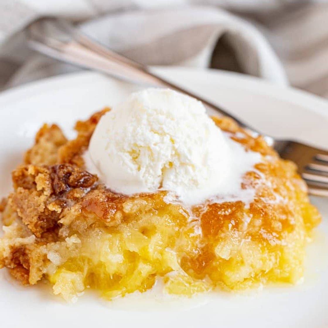 Pineapple Dump Cake (Cobbler)