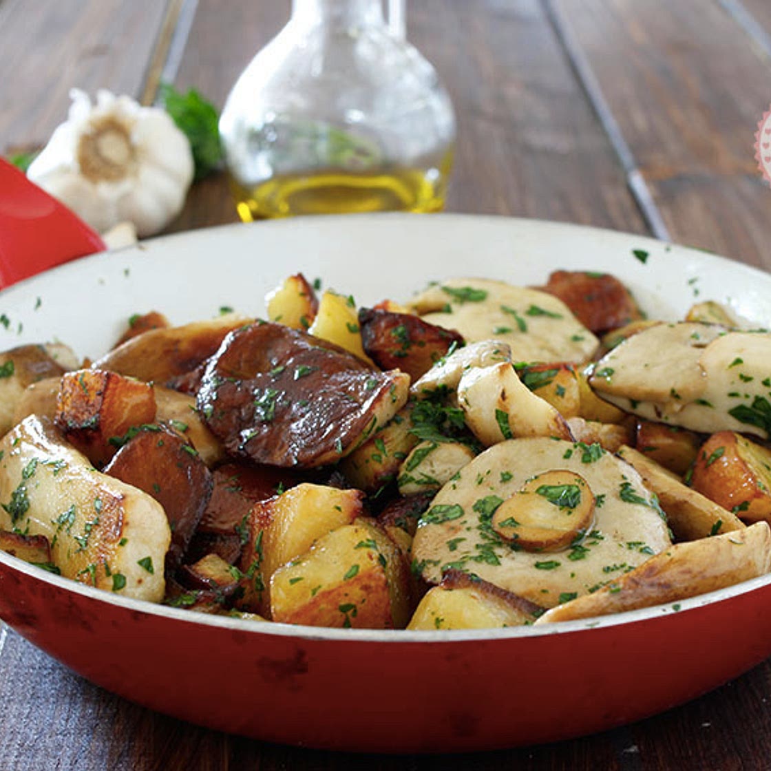 FUNGHI E PATATE IN PADELLA